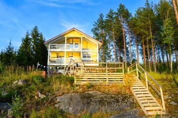 Фотографии Виллы Jacuzzi Rantakallio г. Melkoniemi (Финляндия) №5 Фото Виллы Jacuzzi Rantakallio г. Melkoniemi 5