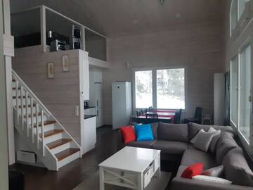 Фото номера Дом с 4 спальнями Дома для отпуска Tarula Holiday Home г. Melkoniemi 111